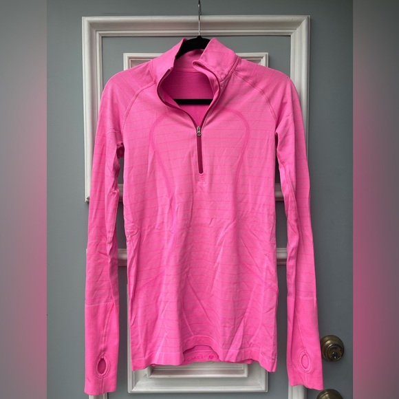 Lululemon long sleeve HOT PINK 🩷 - Picture 2 of 5